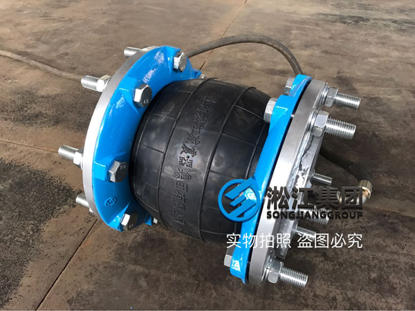 第一批新型橡胶软接头压力检测现场 第一批新型橡胶软接头压力检测现场